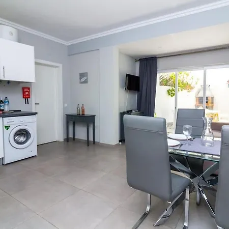 Old Town Ii - Location & Downtown Apartment Albufeira
